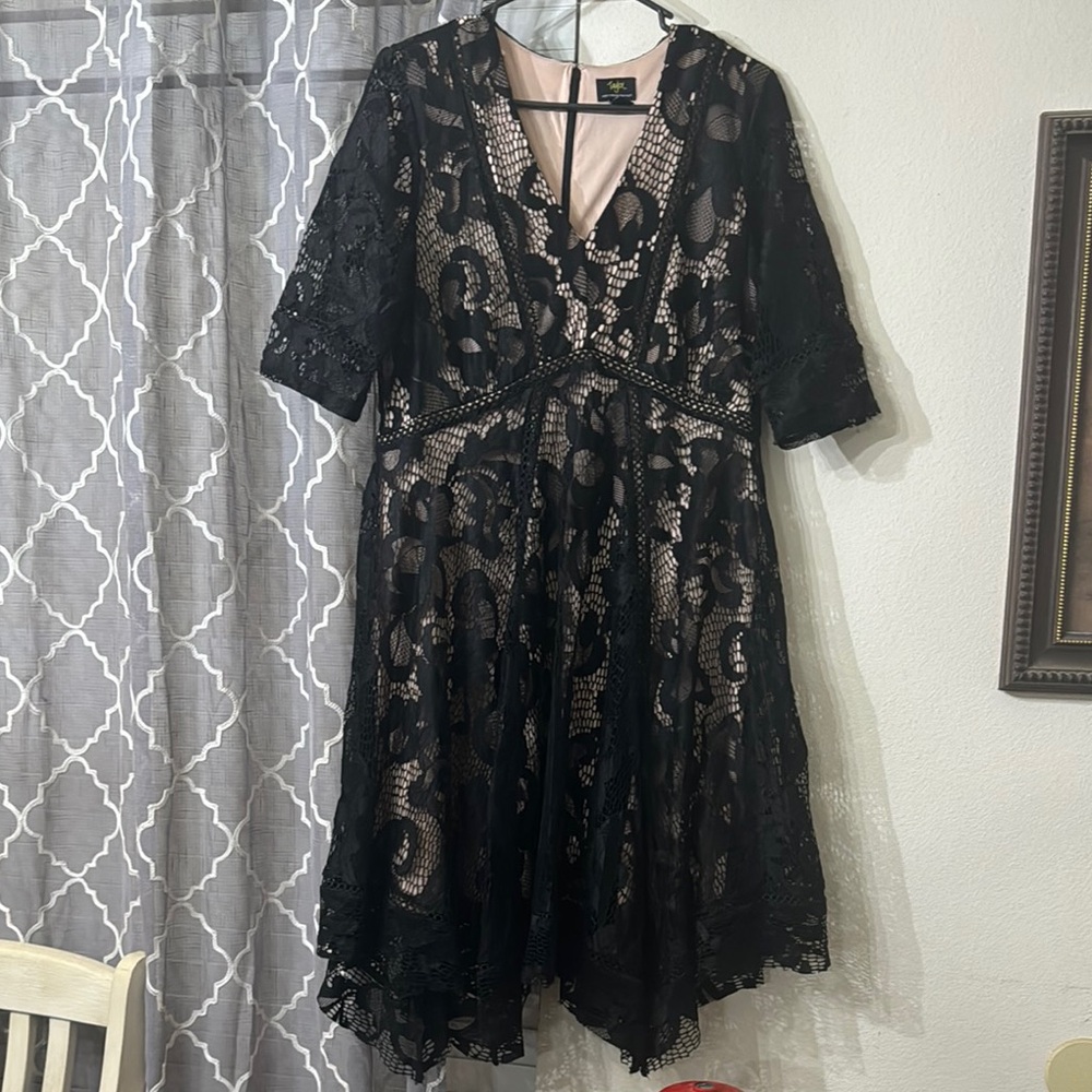 Black Floral Lace Maternity dress size Large